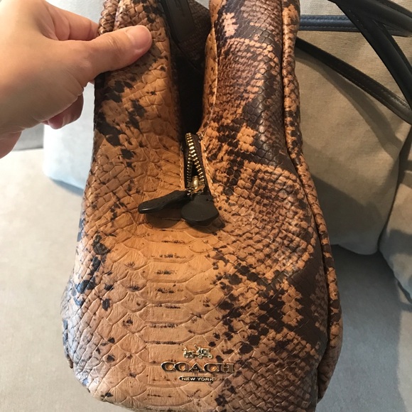 NWT Coach shoulder bag - Picture 3 of 9